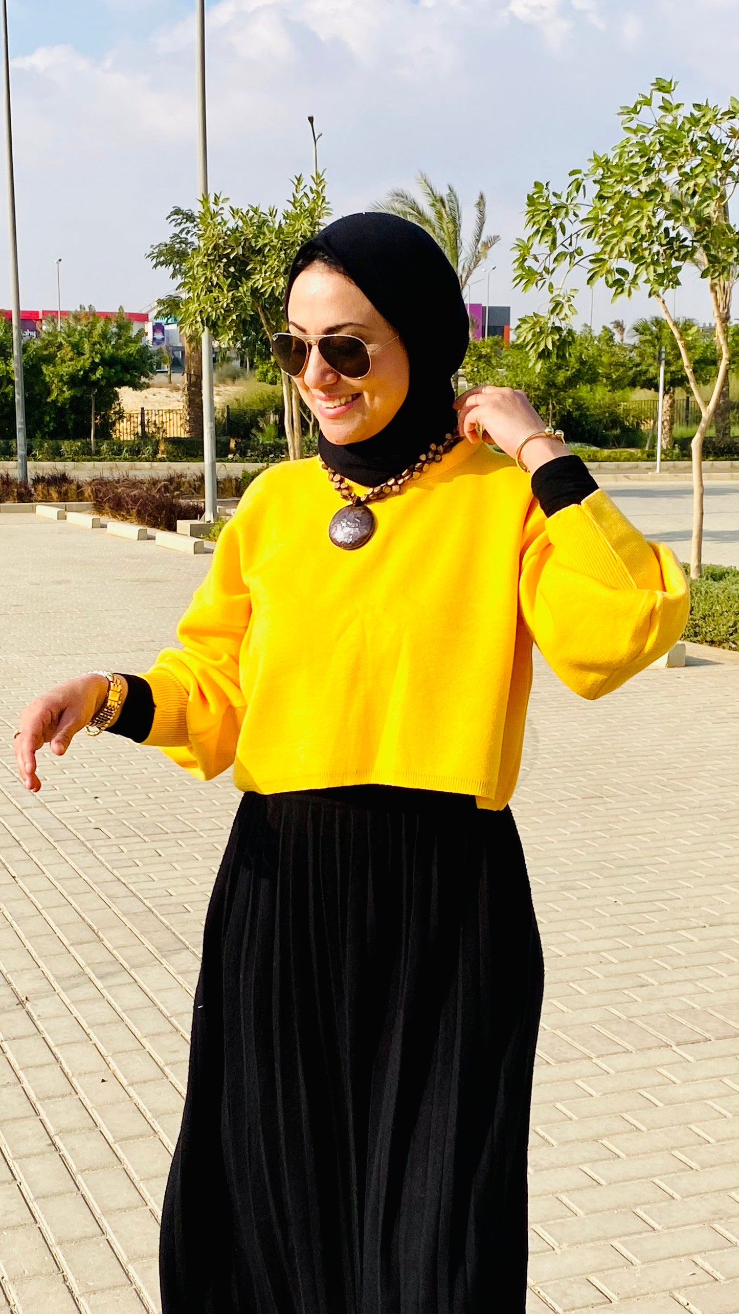 Pullover Yellow