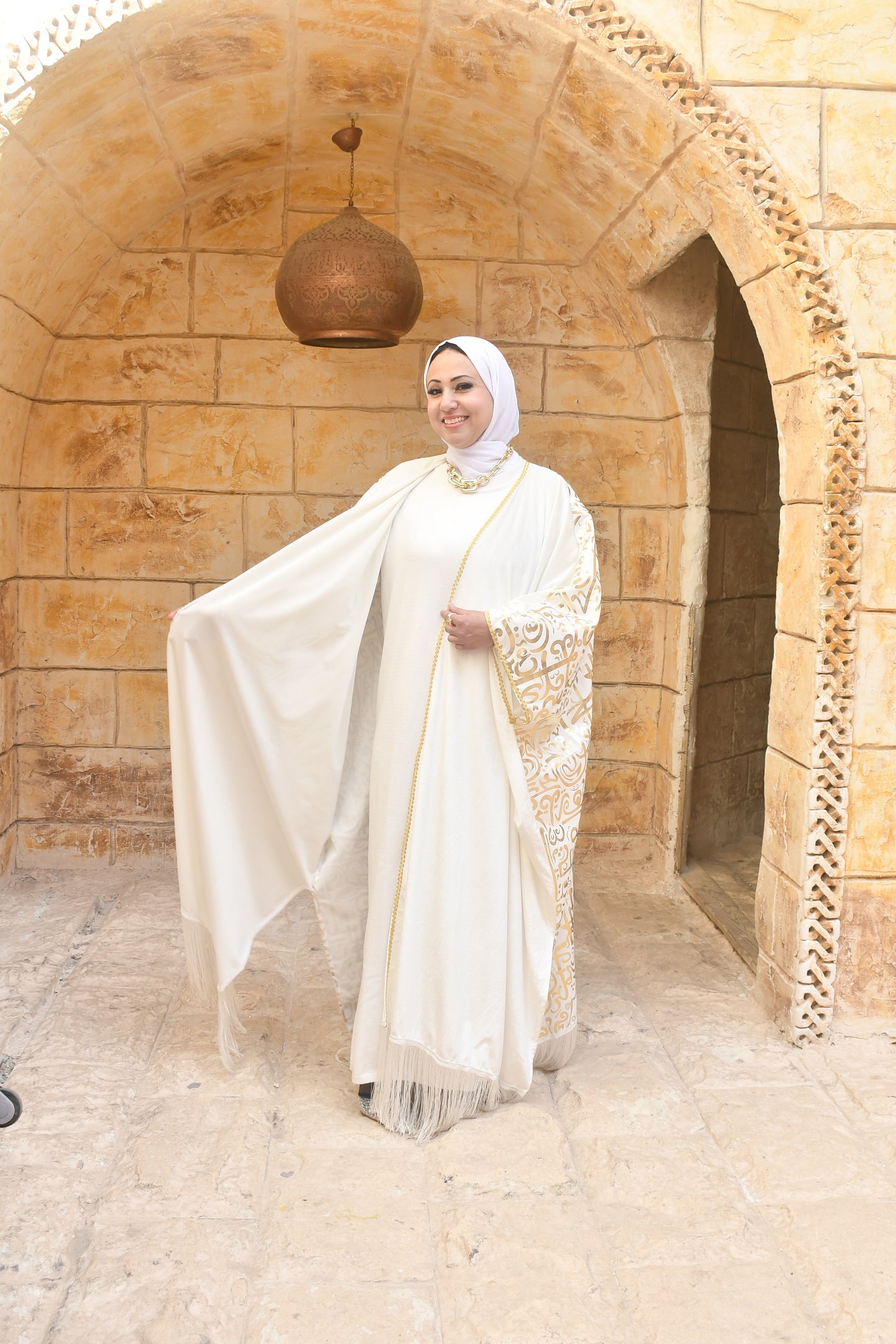 Taj Kaftan White