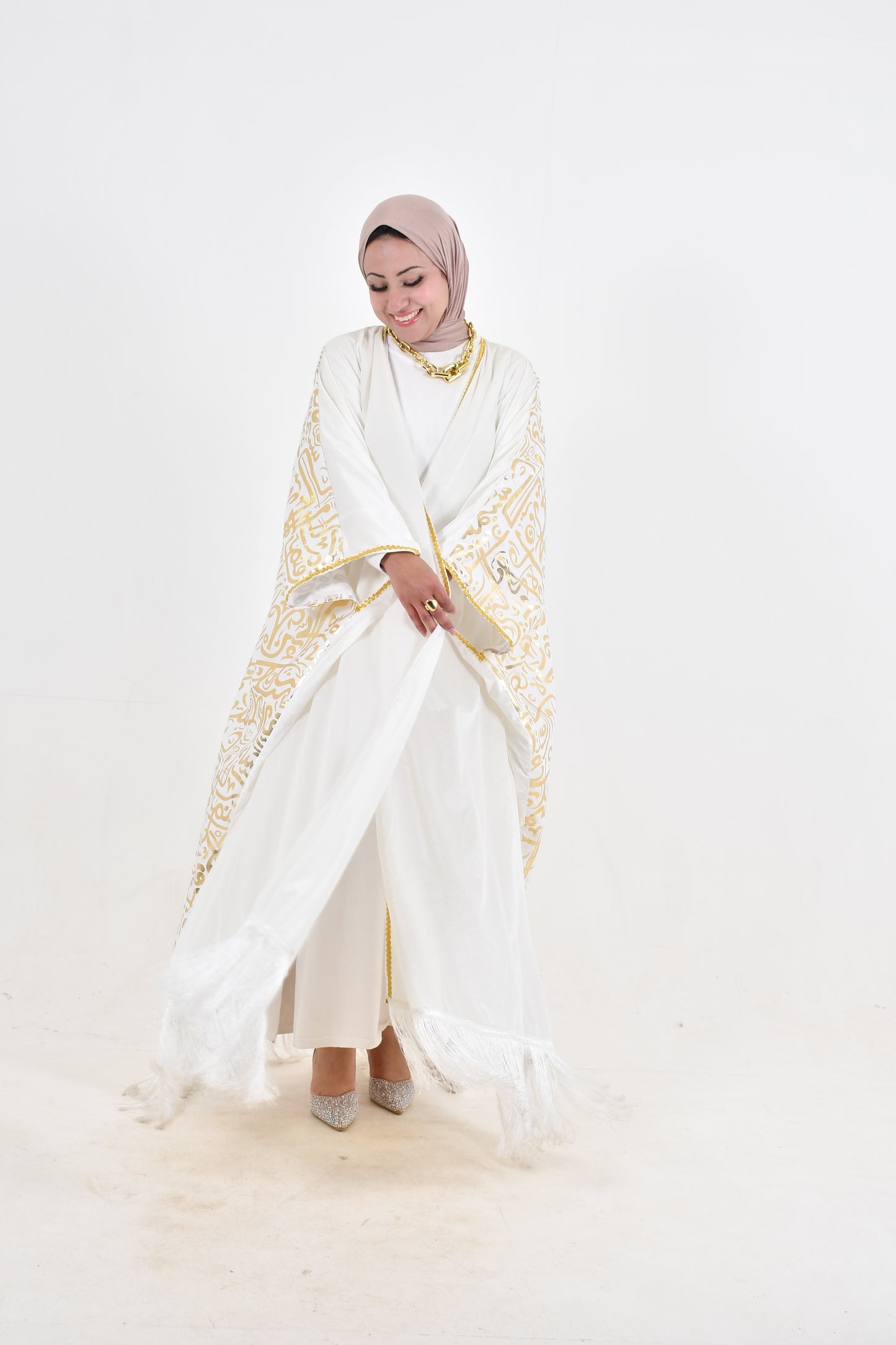 Taj Kaftan White