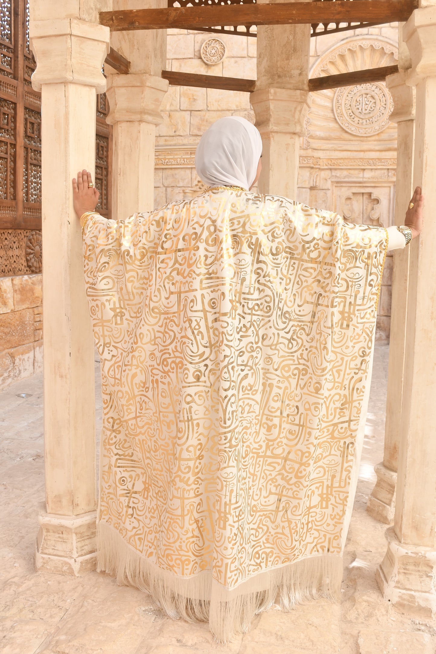 Taj Kaftan White